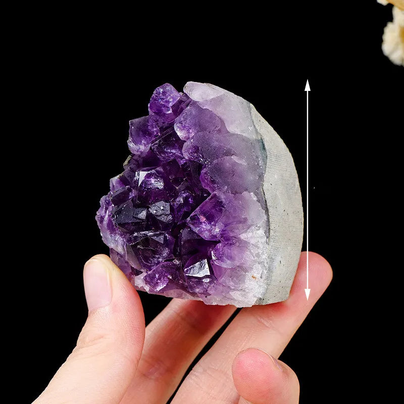 Natural Crystal Stone – Decorative Gemstone for Home & Office