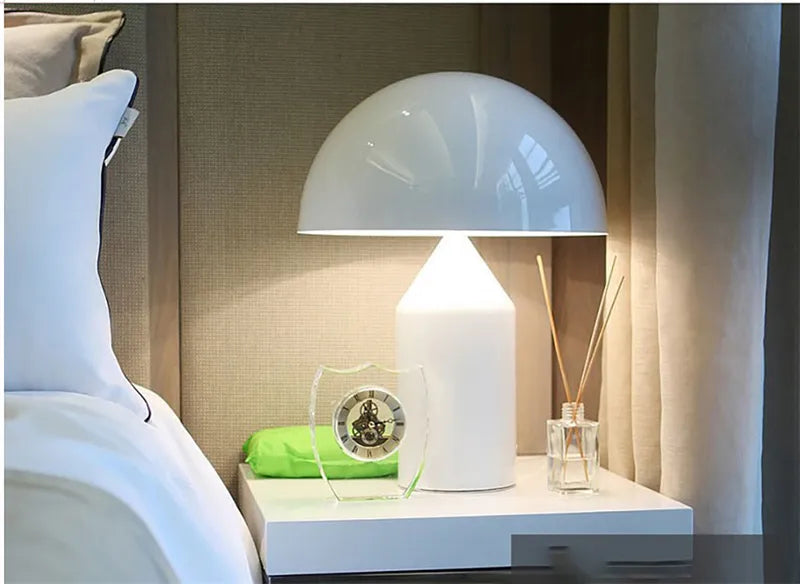 Lampada da tavolo a fungo post-moderna – Lampada da tavolo LED unica per l'arredamento di camera da letto e ufficio