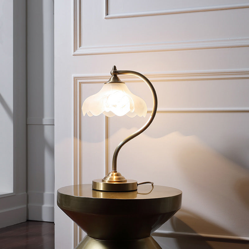 American Style Copper Table Lamp – Decorative Bedside Light for Bedroom & Living Room
