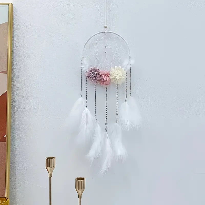 Attrape-rêves décoratif avec plumes pour la maison