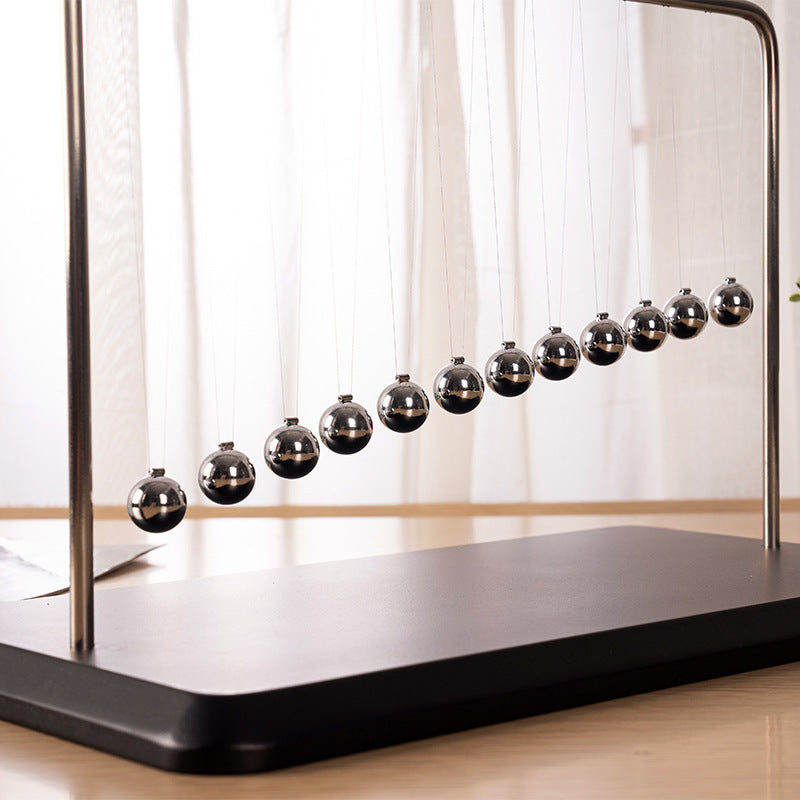 Newton's Cradle a Forma di Serpente da Scrivania – Arredamento Creativo per Ufficio e Ornamento Fisico da Scrivania
