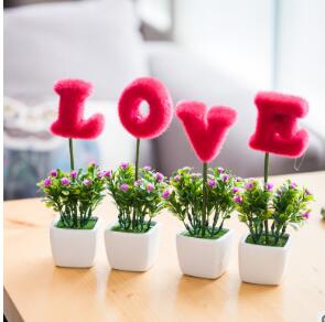 Cute Decorative Items for Bedroom and Living Room