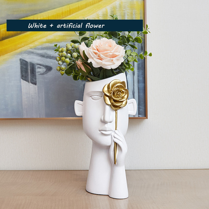 Creative Modern Vase – Sculptural Living Room Decor
