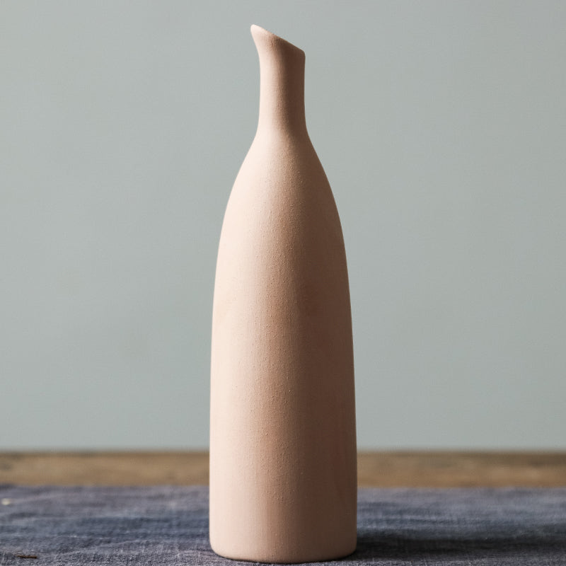 Minimalist Nordic Ceramic Vase – Elegant Home Decor